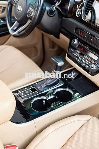 Kia Sedona Full Dầu 2019 màu Đen