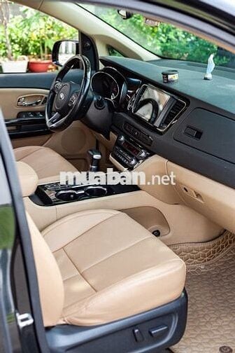 Kia Sedona Full Dầu 2019 màu Đen