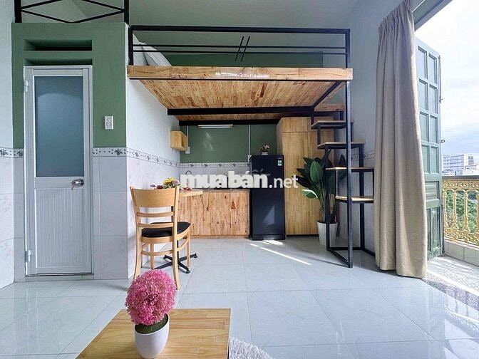 CĂN HỘ GÁC LỬNG BAN CÔNG THOÁNG MÁT NGAY TRUNG TÂM TÂN BÌNH