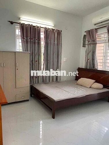 Bán căn hộ chung cư A5 phuờng Quang Vinh.