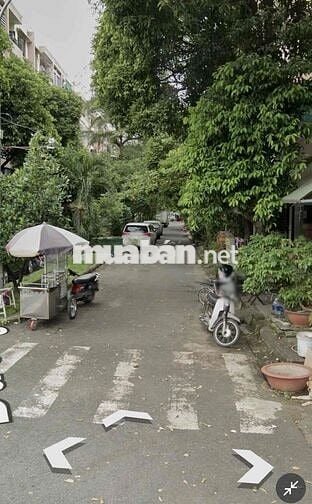 CẦN BÁN TÂNG TRỆT CHUNG CƯ TÂY THẠNH