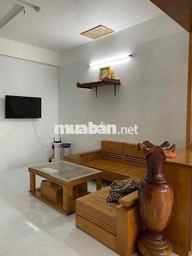 Bán căn hộ chung cư A5 phuờng Quang Vinh.