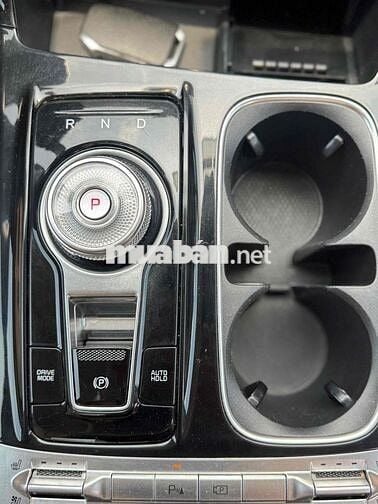 Kia Carnival 2022 2.2D Premium 8 chỗ siêu đẹp