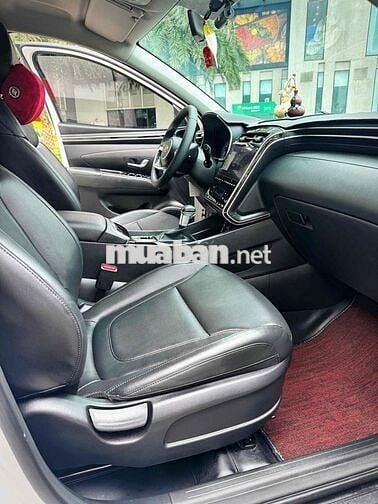 Hyundai Tucson 2023 2.0 AT Tiêu chuẩn - 9000 km
