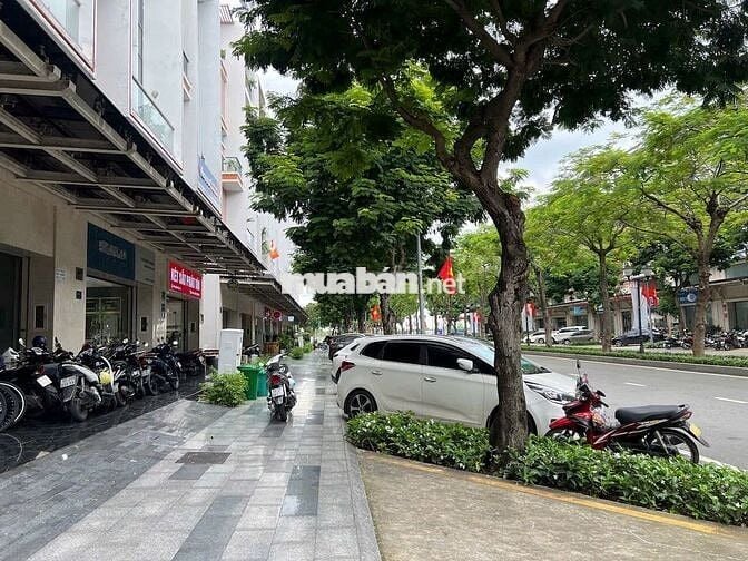 Trệt lửng Shophouse Vạn Phúc 200m2, sàn trống, có máy lạnh. Giá 30 tr