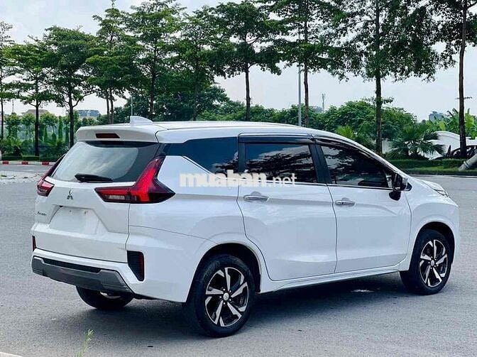 Mitsubishi Xpander 2024 Premium 1.5 AT - 30000 km