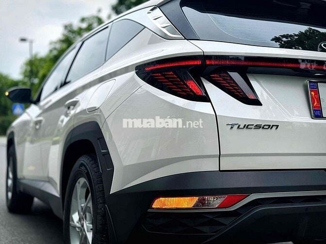 Hyundai Tucson 2023 2.0 AT Tiêu chuẩn - 9000 km