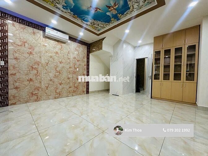 Trệt 5x21m (60m2) sẵn 2 phòng Vạn Phúc, xuất VAT máy lạnh hầm Giá 12tr