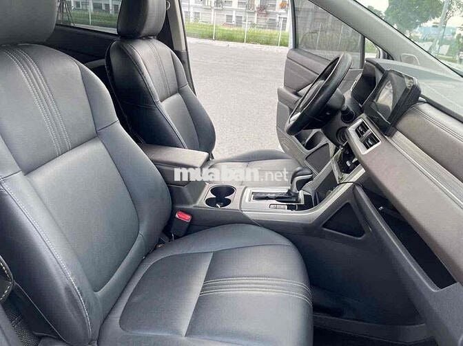 Mitsubishi Xpander 2024 Premium 1.5 AT - 30000 km