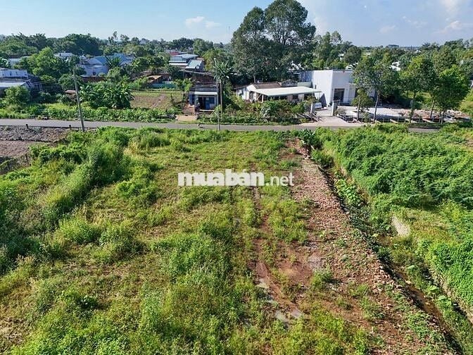 Bán 10m mặt tiền đường 19, vị trí đẹp, gần ngã tư số 10, Suối Nghệ
