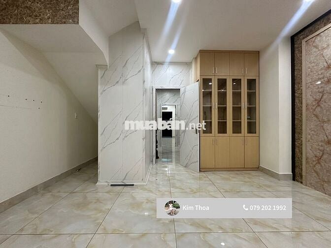 Trệt 5x21m (60m2) sẵn 2 phòng Vạn Phúc, xuất VAT máy lạnh hầm Giá 12tr