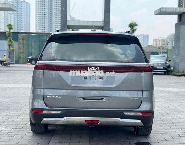Kia Carnival 2022 2.2D Premium 8 chỗ siêu đẹp