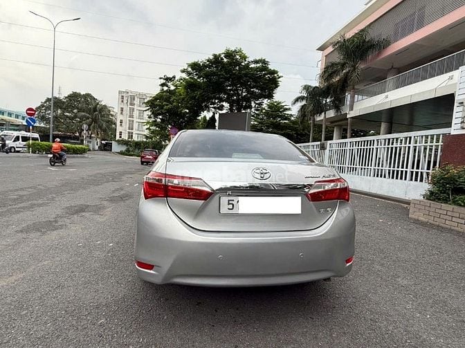 Cần bán Toyota Corolla Alits 1.8 G số tự động. Xe GĐ sử dụng ko KD