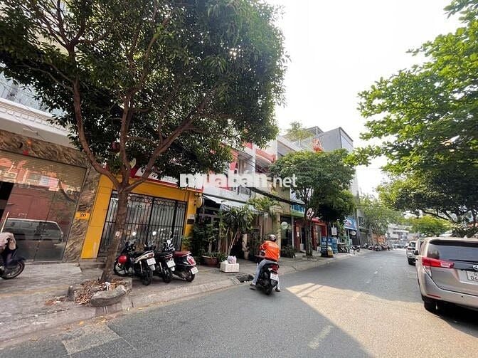 GIÁ 4x Triệu - Nhà Mặt tiền Nguyễn Ngọc Lộc, Quận 10 - 5TẦNG, Nhà mới