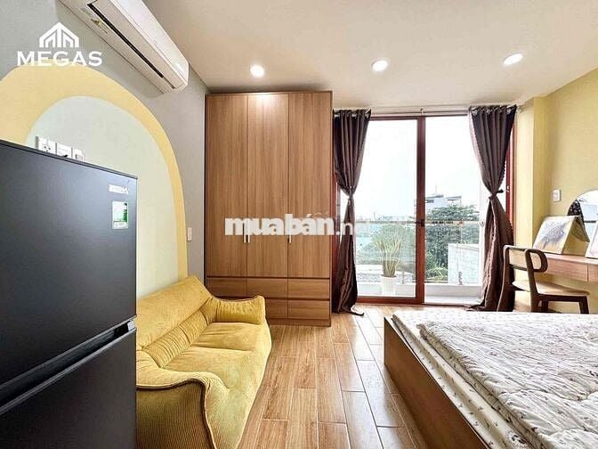KHAI TRƯƠNG CĂN HỘ 1PN - BAN CÔNG TÁCH BẾP - NGAY CÔNG VIÊN LÀNG HOA