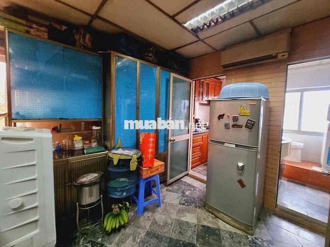 Bán tập thể hàng Bông. Dt 65m,  2n 2vs giá 5.1 tỷ