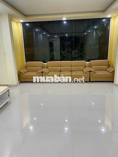 Nguyên căn 169 Nguyễn Công Trứ. DT: 5x15m, 5 tầng, thang máy, 5pn 5wc