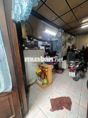 🏡NHANH – LÔ GÓC – HẺM XE HƠI – 50 M²

📍 Địa chỉ: Q.3  GPXD