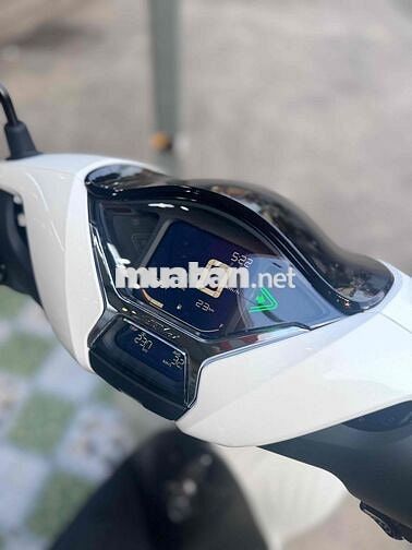 SH 125 CBS Trắng 2025 odo 39km Mới 99.99%
