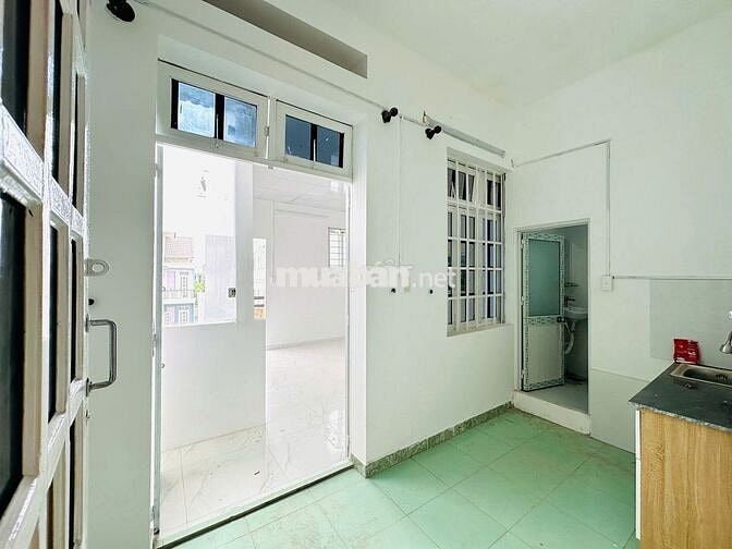 💗CĂN HỘ MỚI KHAI TRƯƠNG💗CÔNG VIÊN LÀNG HOA - 30M2 BANCOL TÁCH BẾP