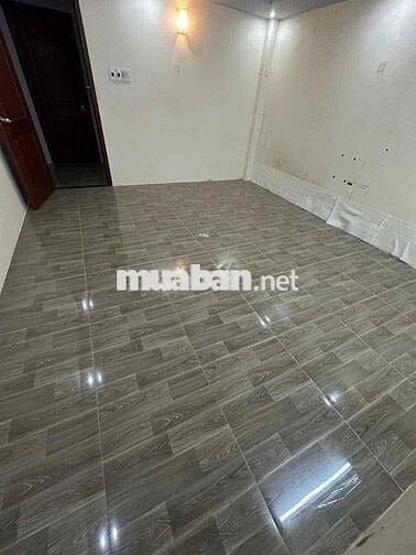 Nhà lầu 3 phòng hẻm đường 30/4