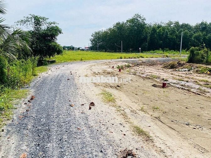 Đất thổ cư, sổ sẵn, đường thông. Ngay KCN Phước Đông. 310tr