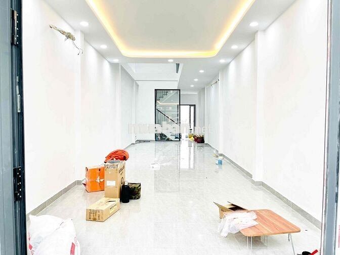 CHO THUÊ SIÊU PHẨM MỚI XÂY 68A ĐỒNG NAI Q10- 4 TẦNG GIÁ THUÊ SIÊU TỐT