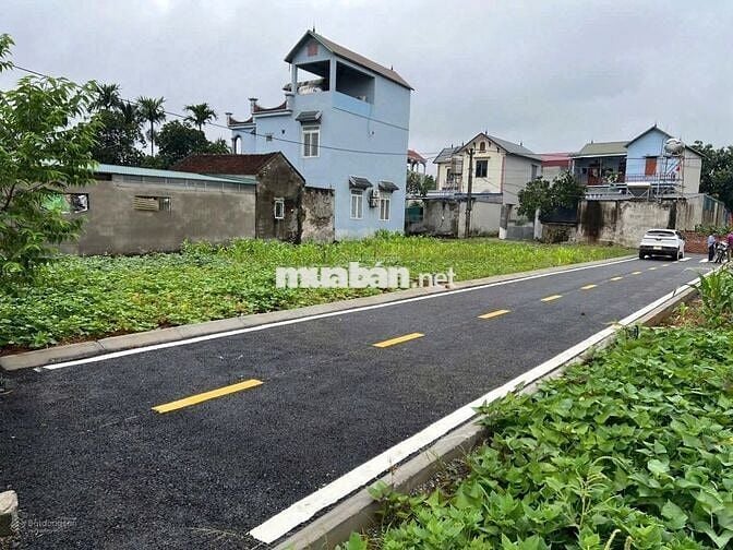 CHÍNH CHỦ BÁN ĐẤT THỔ CƯ SẴN SỔ 2 MẶT TIỀN GIÁ *** HÒA LẠC