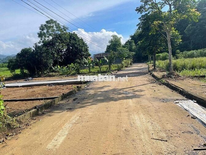 BÁN ĐẤT SÁT KCN THẠCH QUẢNG 100m2, GIÁ 160 TRIỆU