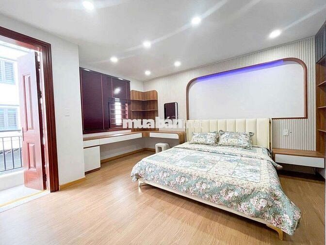 NM Cho thuê nhà phía Bắc Nha Trang , gần biển 400m, khu an ninh