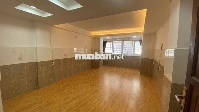Cho Nữ Thuê Phòng Trọ - 25m2 - Chung cư Ngô Quyền - Quận 5