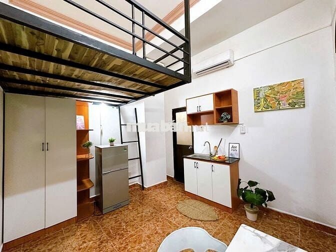CĂN HỘ DỊCH VỤ FULL NỘI THẤT Ở NGUYỄN OANH
