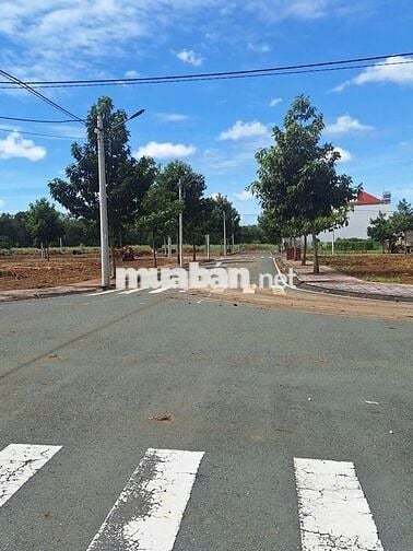 Đất khu dân cư Riverside Land diện tích 5x20m2. Đồng Phú Bình Phước cũ