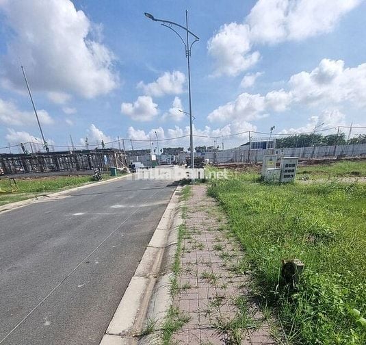 Nên thổ cư giá rẻ Nam Long 2, Cái Răng