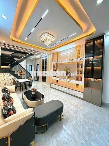 Bán Nhà Gần Phú Mỹ Hưng - 2 Tầng - 4x13 - Cạnh Quận 7 - Nhỉnh 4 Tỷ