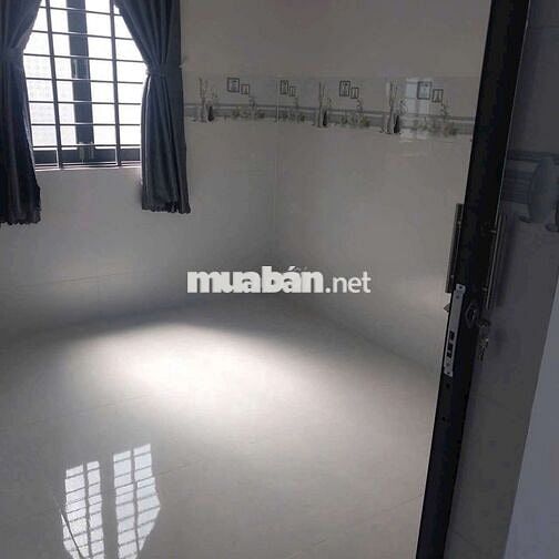 NHÀ MỚI Ở LIỀN 4,2×33,5 ĐƯỜNG TẬP ĐOÀN 8. XÃ TRƯỜNG BÌNH. CẦN GIUỘC.