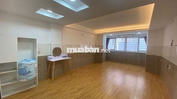 Cho Nữ Thuê Phòng Trọ - 25m2 - Chung cư Ngô Quyền - Quận 5