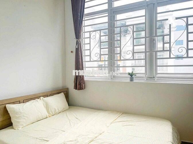 CĂN HỘ CÓ CỬA SỔ THOÁNG MÁT FULL NỘI THẤT NGAY TÂN BÌNH K300