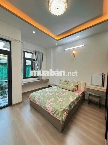 Bán Nhà Gần Phú Mỹ Hưng - 2 Tầng - 4x13 - Cạnh Quận 7 - Nhỉnh 4 Tỷ