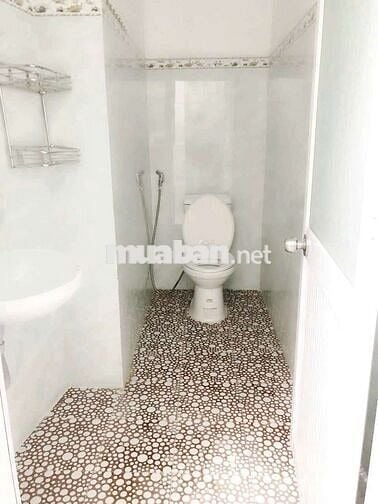 Nhà thuê Nguyễn Văn Săng. Quận Tân Phú. Dtsd 28m2