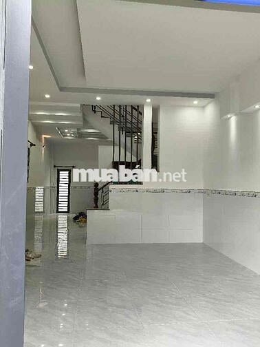 TIN THẬT : BÁN NHÀ HẺM XE HƠI , LÔ GÓC 2MT , 68m2 , 4,5x15 m2 ,