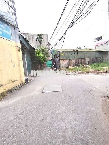 Bán đất Cự Khối - Long Biên, ngõ rộng ô tô, chủ cần bán gấp