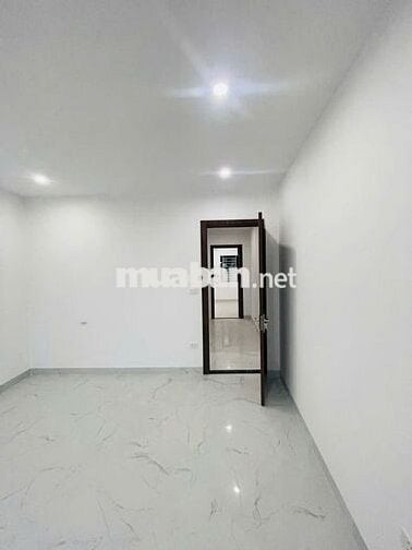 Chính Chủ Bán Nhà Tổ 16 Yên Nghĩa 4PN oto đỗ cửa Giá đầu tư 3.98 tỷ