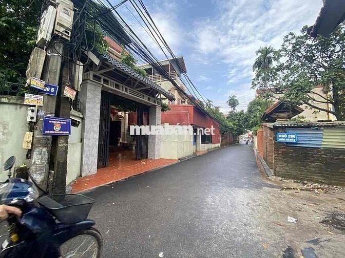 LÔ GÓC,MẶT TIỀN RỘNG,ĐƯỜNG THÔNG Ô TÔ,VIEW SÔNG THOÁNG MÁT