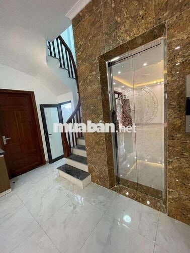 BÁN NHÀ PHÚ THƯỢNG TÂY HỒ, 6 TẦNG THANG MÁY SÁT KĐT CIPUTRA. NHÀ ĐẸP. BÁN NHÀ PHÚ THƯỢNG TÂY HỒ, 6 TẦNG THANG MÁY SÁT KĐT CIPUTRA. NHÀ ĐẸP.