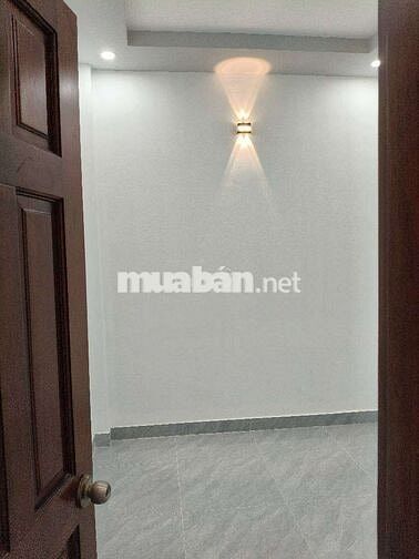BÁN NHÀ HẺM XE HƠI LÔ GÓC 3 MẶT TIỀN TÔ KÝ, Q12 - 69M2 - GIÁ 4.99 TỶ
