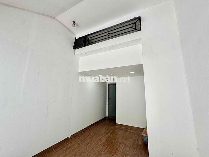 MẶT BẰNG KINH DOANH CÓ CHỖ Ở LẠI, MẶT TIỀN NGUYỄN ĐÌNH CHÍNH