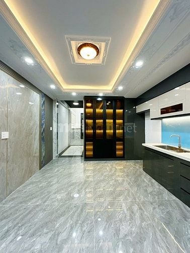 Cho thuê nhà mới 100%, có thang máy , 4x16 ,5 Lầu , 320m2, 0903621992 