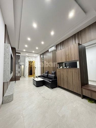 Trần Khát Chân-Gần ÔTÔ-Xây Mới-35m x 6Tầng-Thang Máy-Nội Thất Đẹp-9Tỷ3