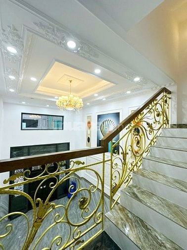 Cho thuê nhà mới 100%, có thang máy , 4x16 ,5 Lầu , 320m2, 0903621992 
